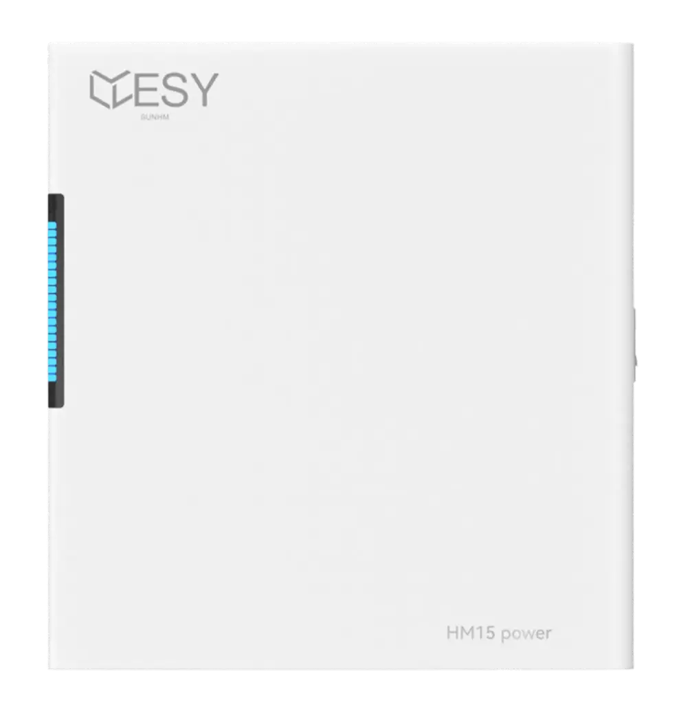 HM15 PV-inverter, 3-faset, med tilbehør